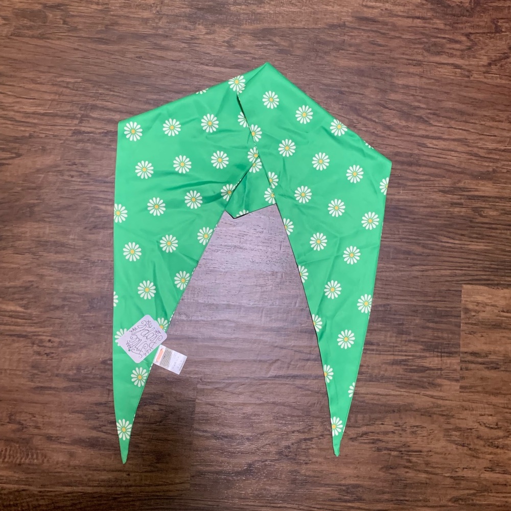 Free people Daisy print triangle bandana